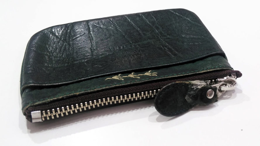 財布修理 小銭入れのファスナー交換 豊中 庄内 靴修理 合鍵作製 時計電池交換 のお店 プラスワン 兵庫県 西宮 西宮北口 尼崎市 塚口 園田 伊丹市 昆陽 武庫之荘 大阪府 箕面市 池田市 川西市 豊中市 庄内 三国 十三 梅田 明石市 西明石市 大久保 加古川市