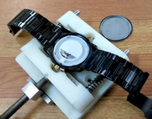 明石ディーゼル時計の電池交換