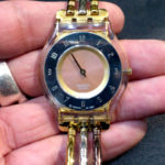 swatchスウォッチ腕時計の電池交換800円+税～伊丹武庫之荘