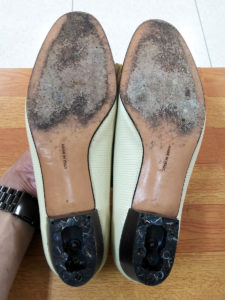 フェラガモのパンプスにハーフソール＆カカトの修理！お気に入りの靴が長持ち！滑り止め！ソールの保護！