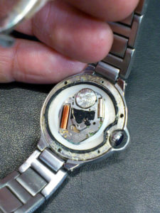 カルティエCartier腕時計の電池交換