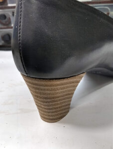 リーガル 靴修理 婦人靴 レディース パンプス修理 ピンヒール修理